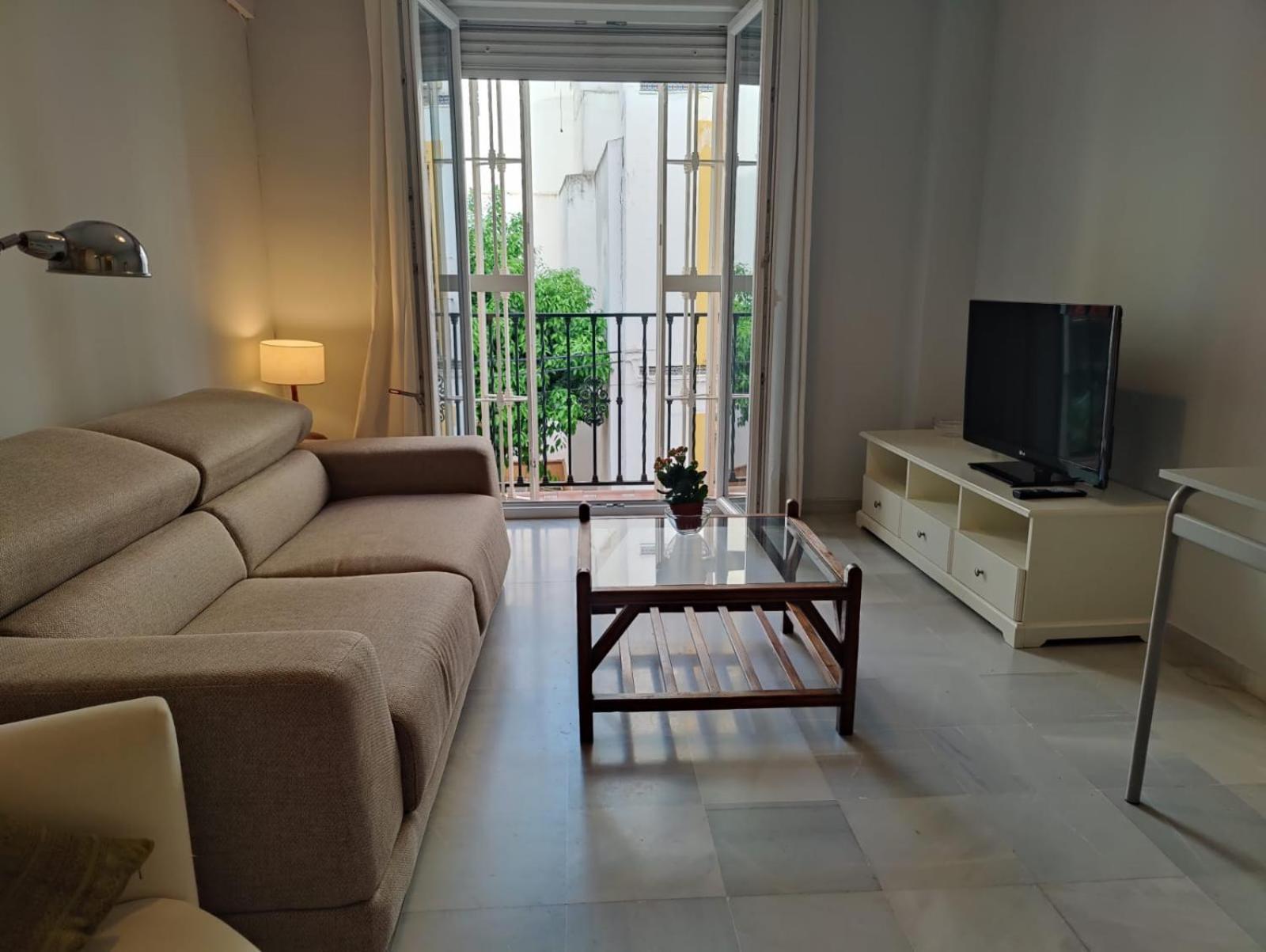 Luminoso Apartamento Exterior Con Balcon Y Patio En Centro Historico Feria-Alameda Sewilla Zewnętrze zdjęcie